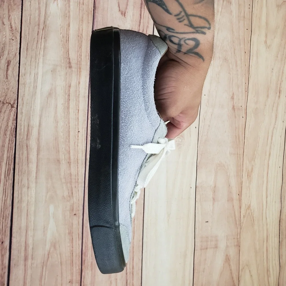 Last Resort AB Chris Milic Shoes Mens Size 10.5 Suede Low Top‎ Skate Sneakers